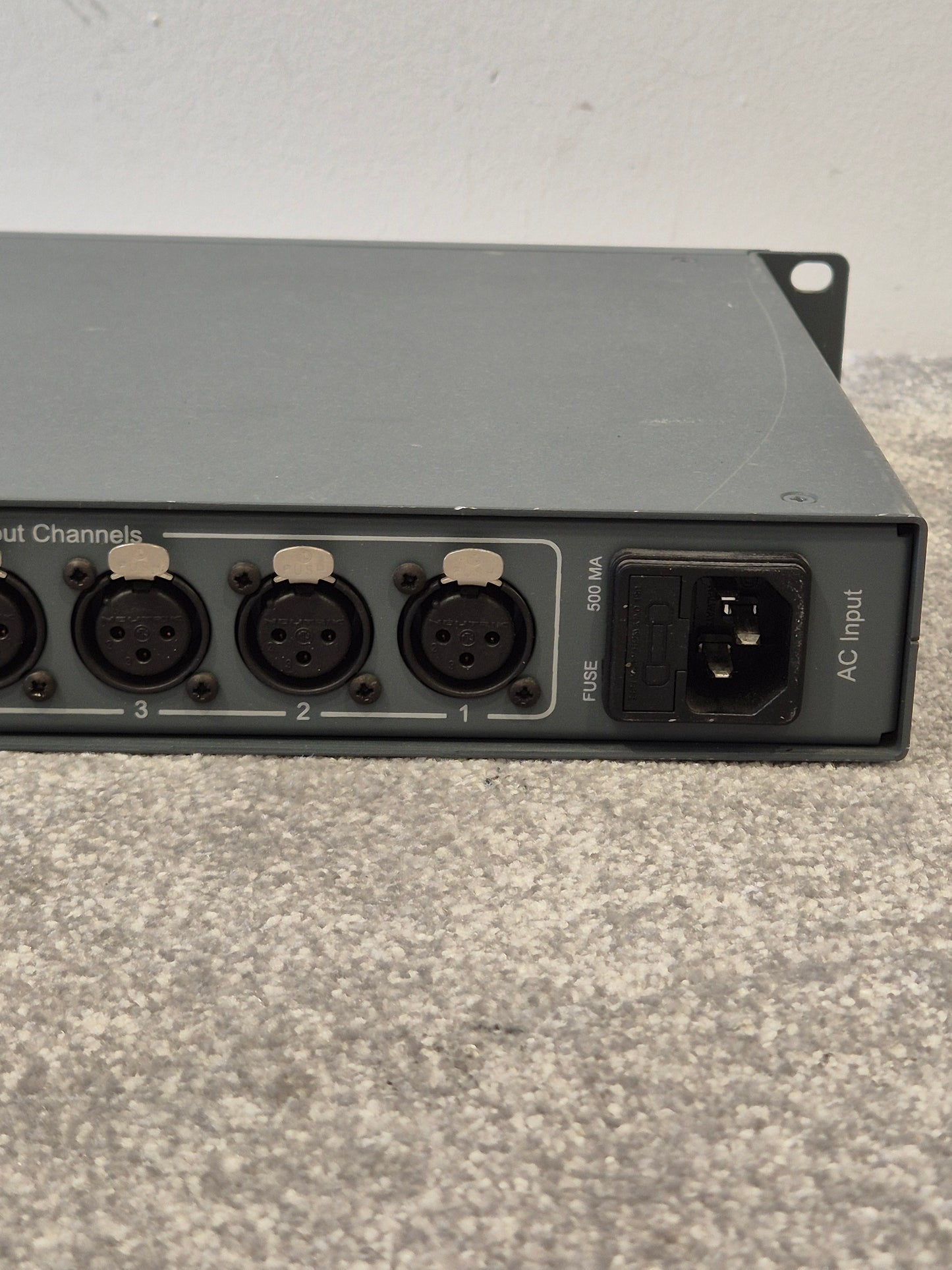 Clockaudio MR66 - 6 Channel Automatic Microphone Mixer – Good Condition