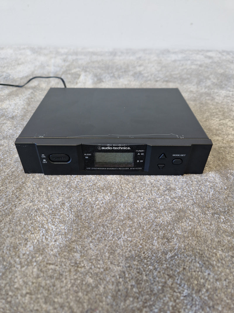 Audio-Technica ATW-R3100 UHF Wireless Receiver  – Very Good - Image 6