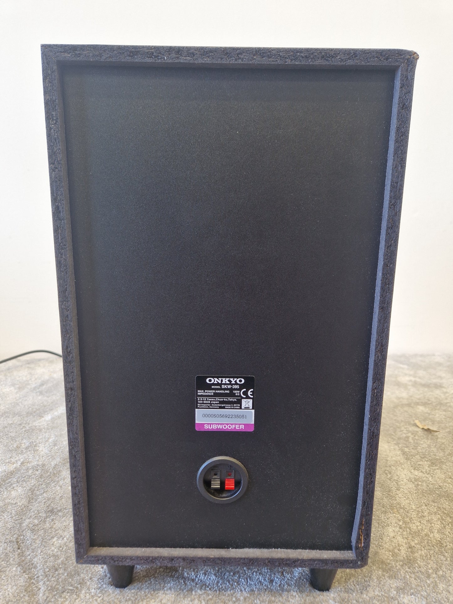 Onkyo HT-R395 - 5.1 Channel Home Cinema System Subwoofer and 4 Speakers - Excellent