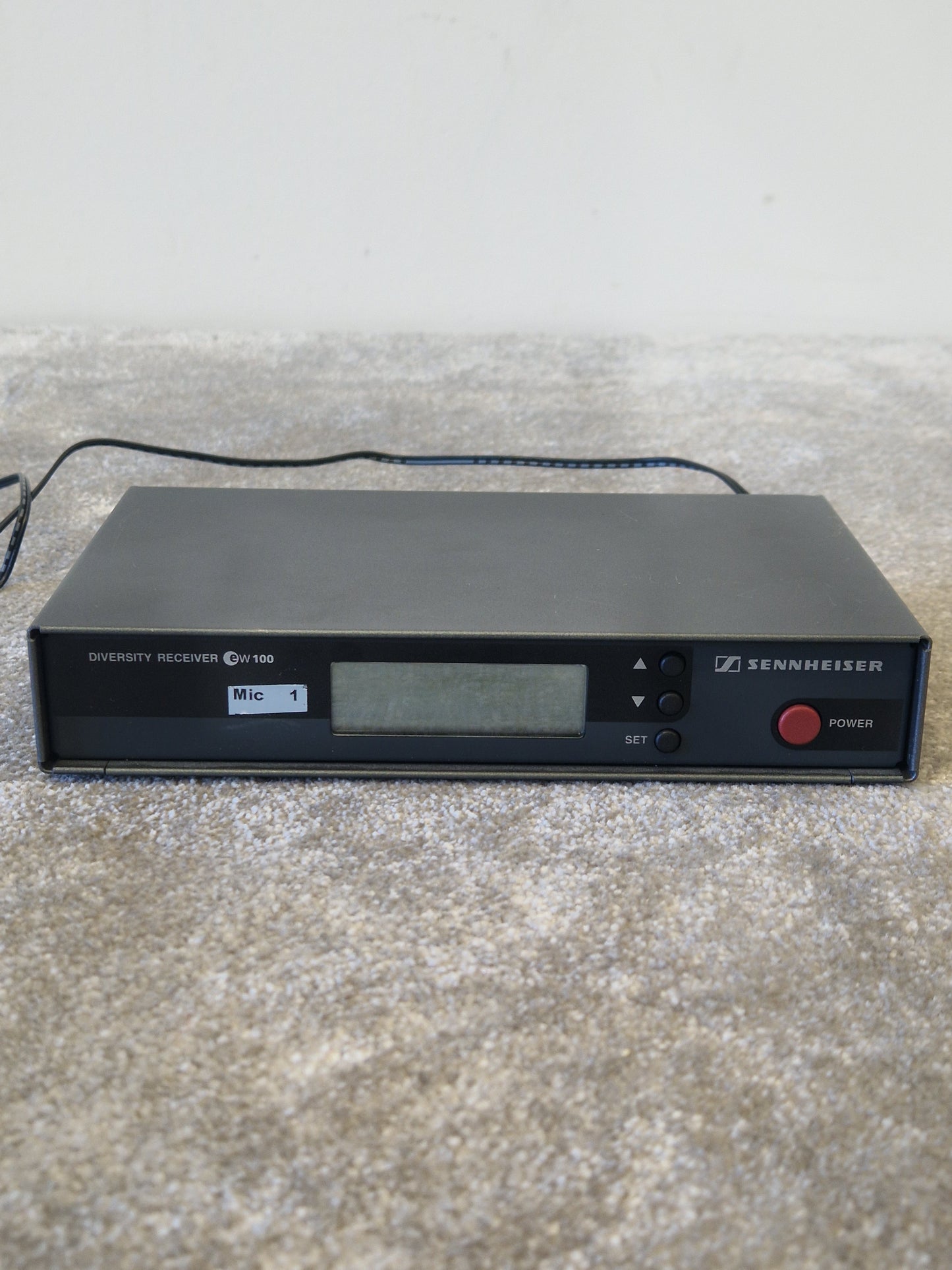 Sennheiser EW100 Wireless System – UHF Receiver – Very Good (Base Unit Only)