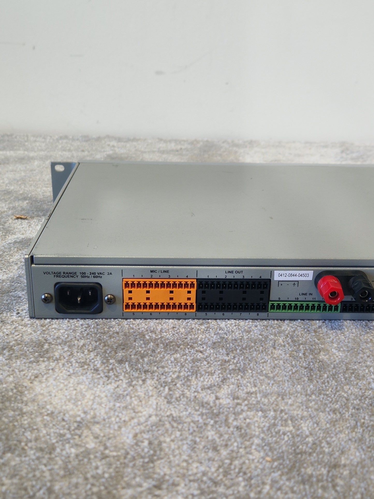 ClearOne CONVERGE Pro 880T – Professional Audio Conferencing System - Good