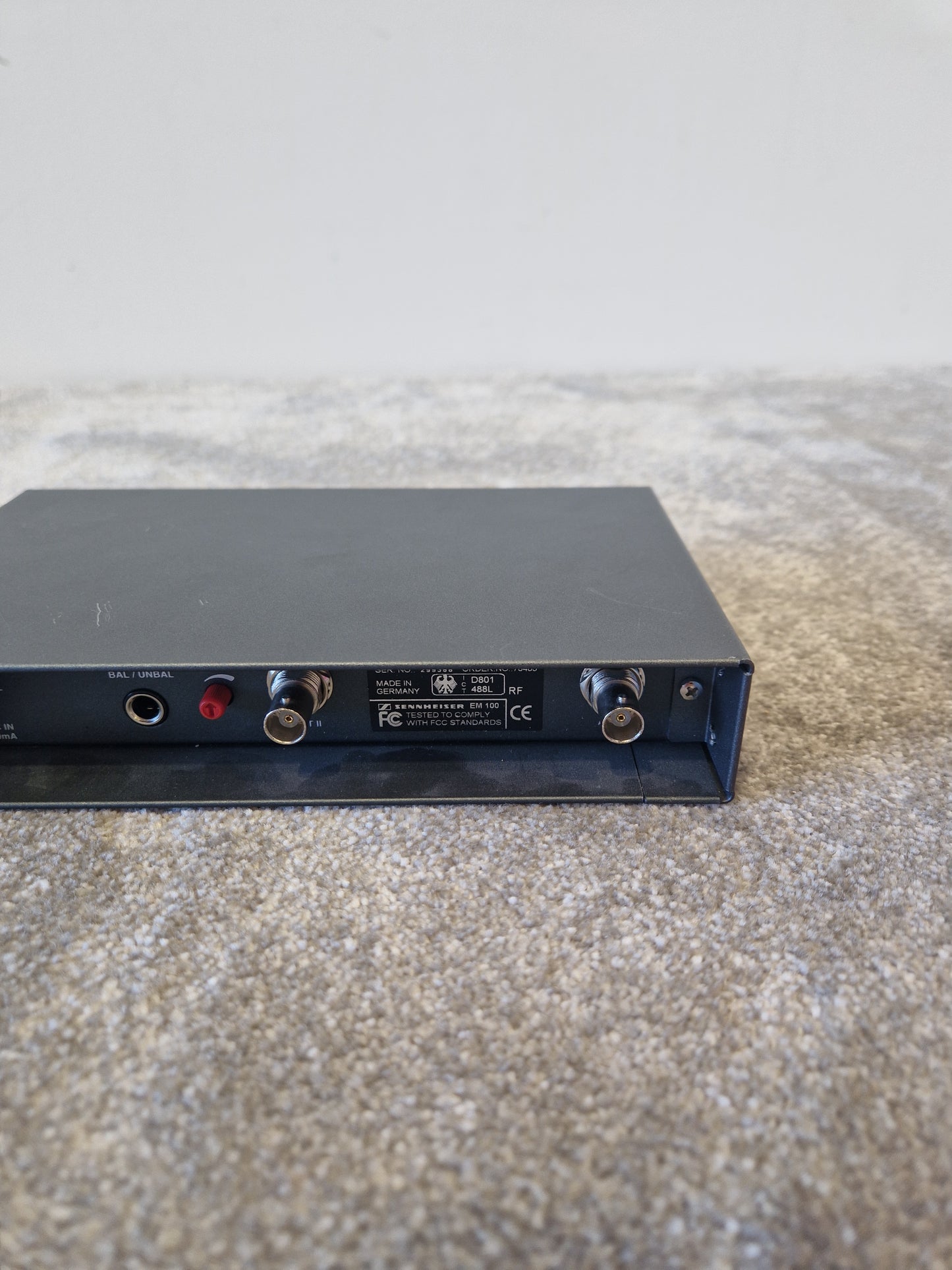 Sennheiser EW100 Wireless System – UHF Receiver – Very Good (Base Unit Only)