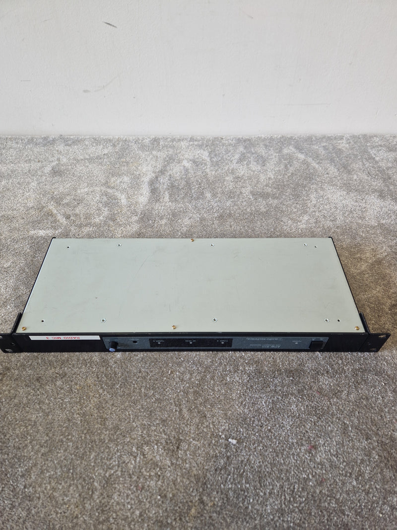 Audio-Technica ATW-R11 VHF Diversity Wireless Receiver - Good - Image 5