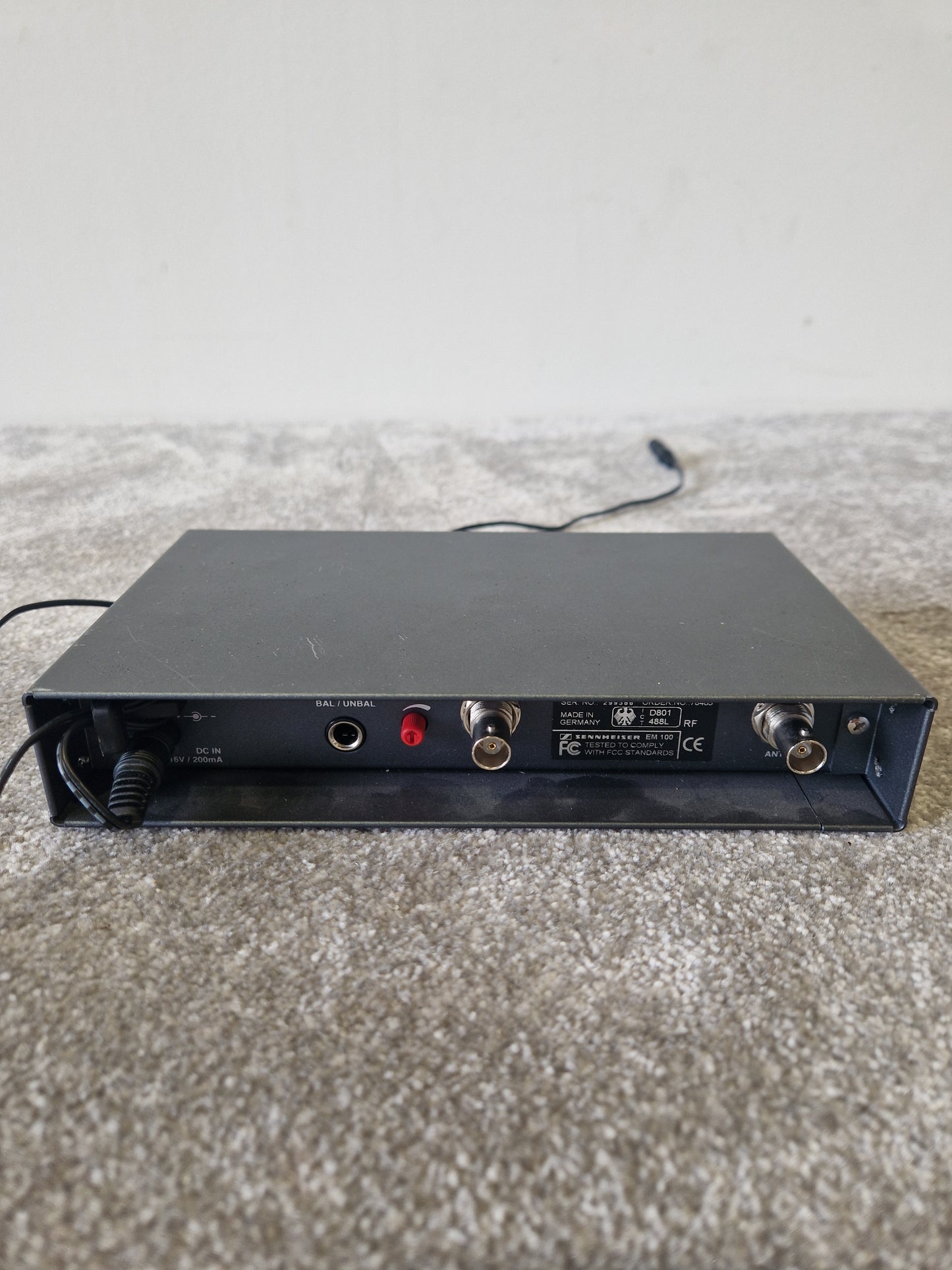 Sennheiser EW100 Wireless System – UHF Receiver & Transmitter w/ Microphone - Very Good