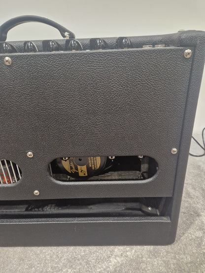 Fender Hotrod Deluxe PR246 - 40W Tube Guitar Combo Amp - Excellent