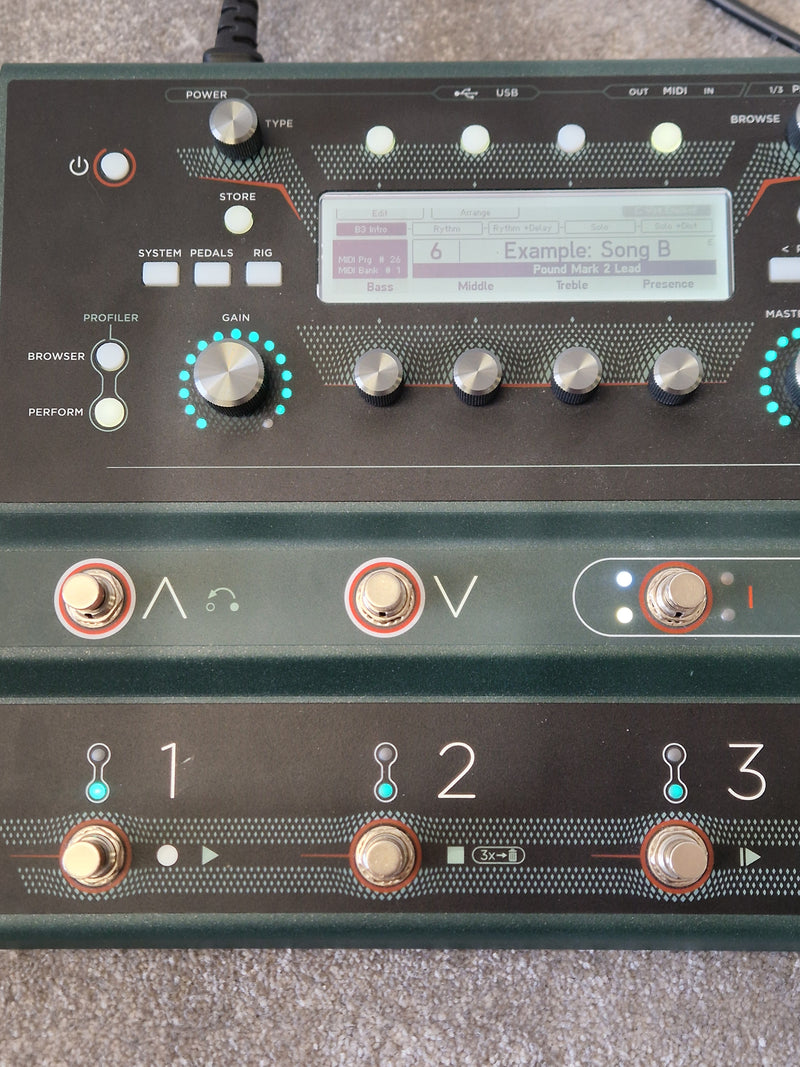 Kemper Profiler Stage All-in-One Guitar Amp Modeling Floorboard - FX & Rig Profiles - Excellent w/ Case and Box - Image 5