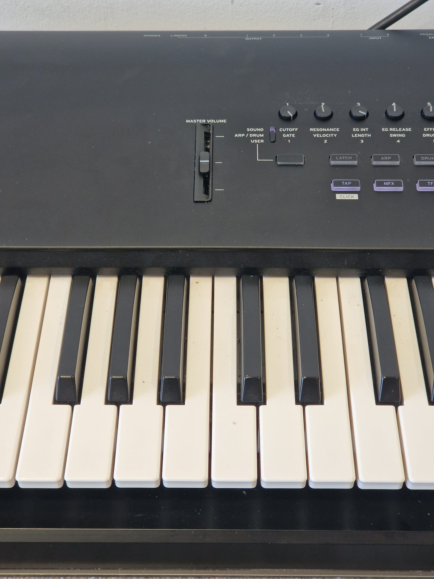 Korg NAUTILUS73 Workstation Synthesizer – 73-Key JP Black Edition - Very Good w/ Original box