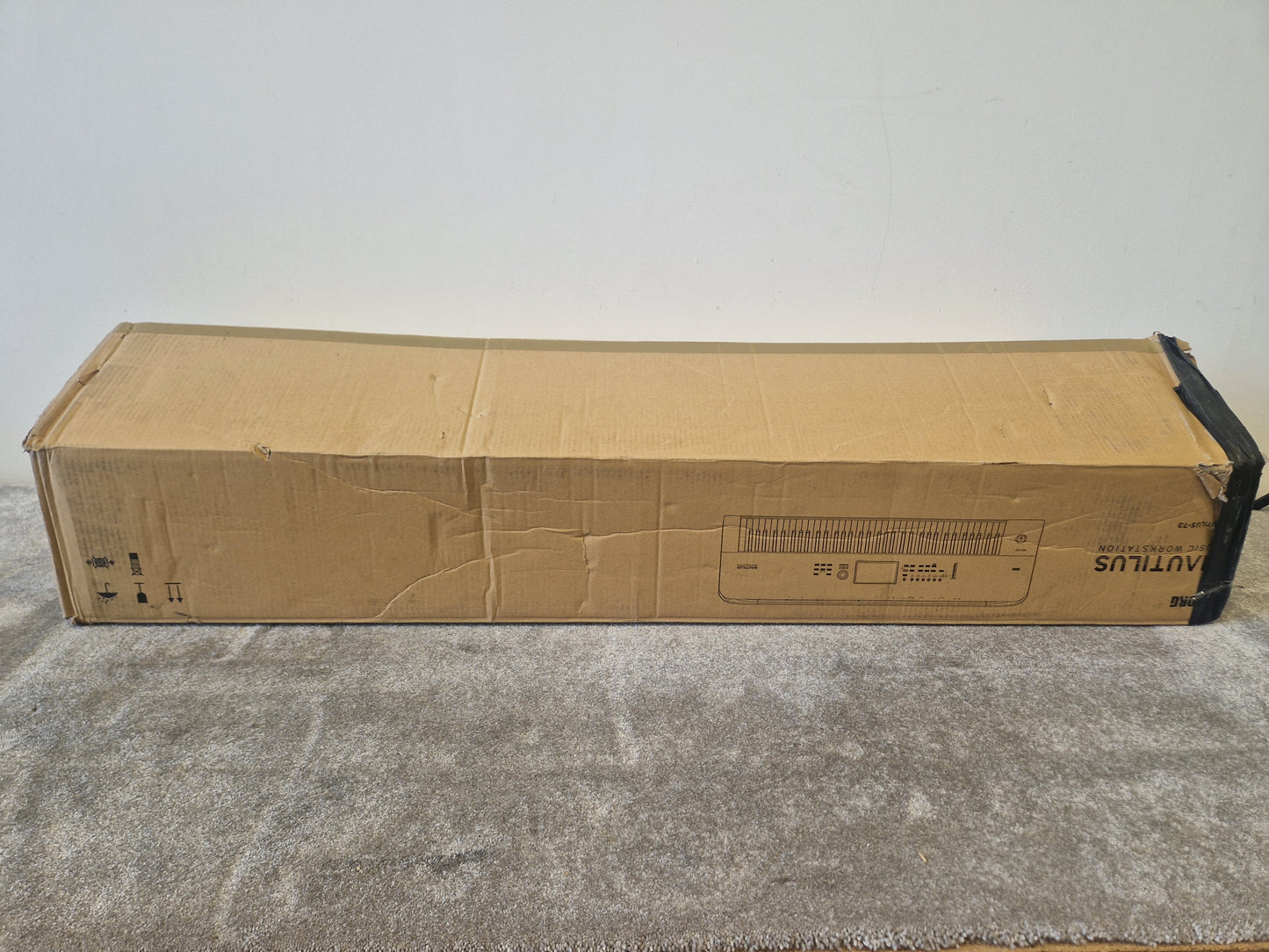 Korg NAUTILUS73 Workstation Synthesizer – 73-Key JP Black Edition - Very Good w/ Original box