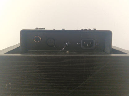 Mackie HR824 Powered Studio Monitor – Active Bi-Amp Speaker - Very Good