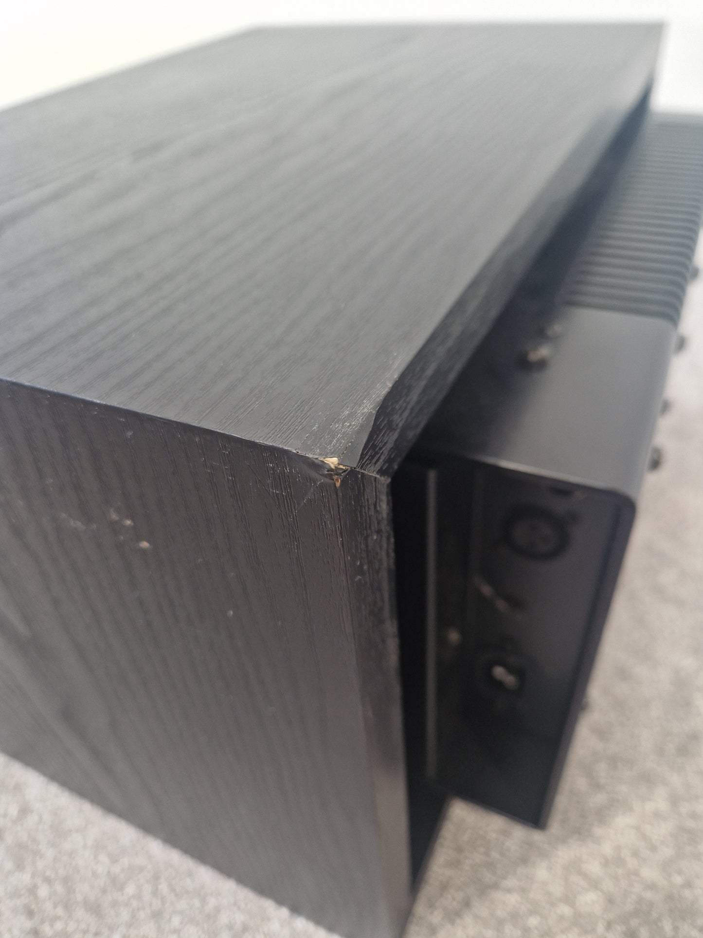 Mackie HR824 Powered Studio Monitor – Active Bi-Amp Speaker - Very Good