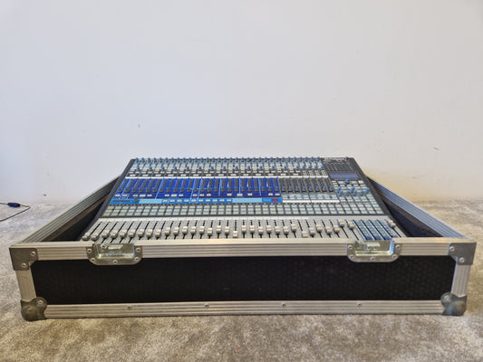 PreSonus StudioLive 32.4.2 AI Digital Mixer – 32-Channel Console with Flight Case - Very Good