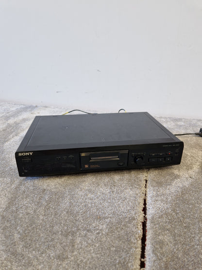 Sony MDS-JE330 MiniDisc Player – Portable Digital Audio Recorder w/ Remote Control - Spares or Repair
