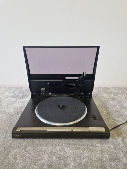 Technics SL-L3 Linear Tracking Turntable – Quartz Direct Drive, Fully Automatic - Excellent