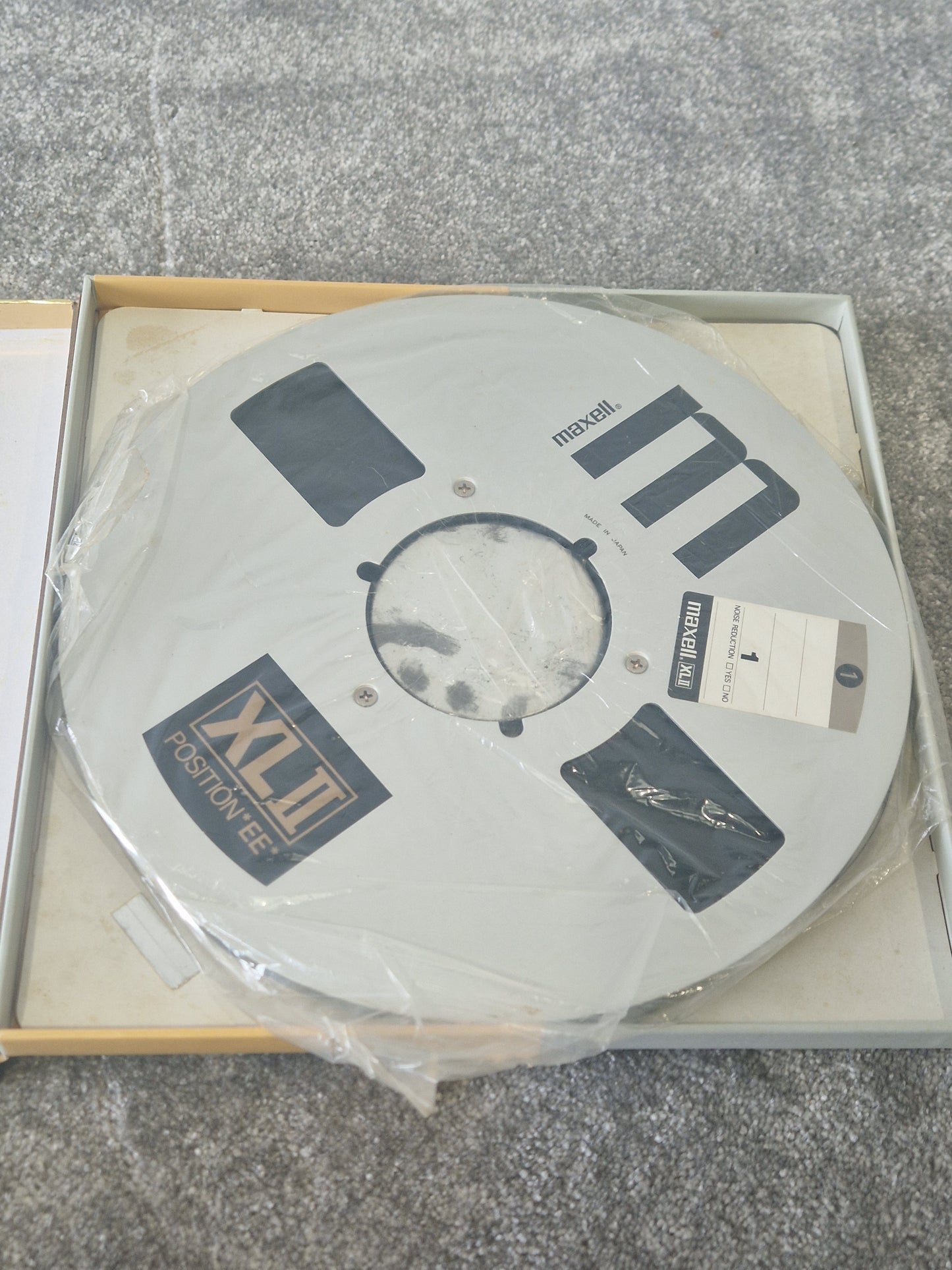 Maxell XL-II EE 35-180 Reel-to-Reel Tape – ¼″ x 3600ft, Extra Efficiency High Bias - Good