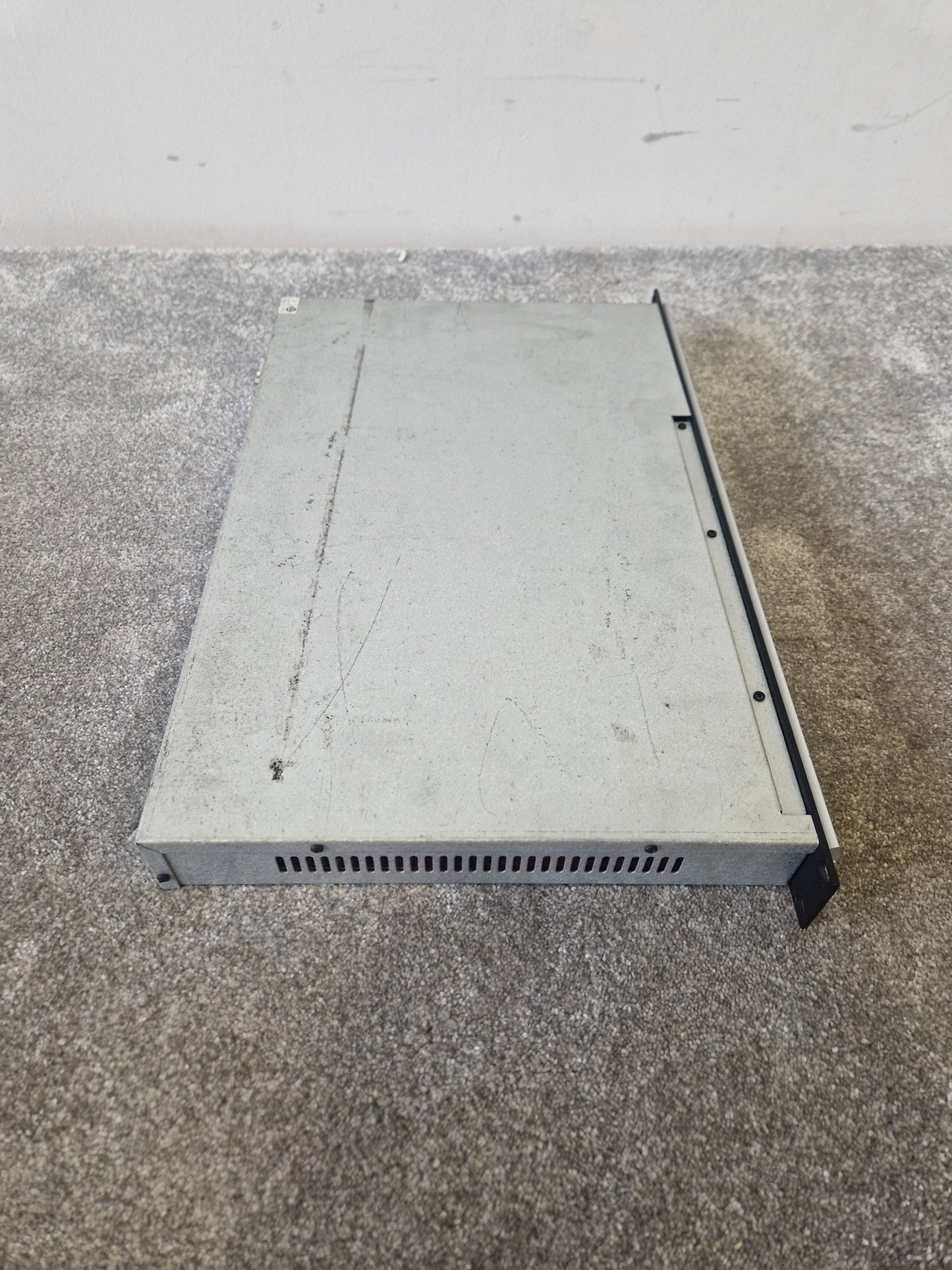 Audia Solo 8x8 Digital Audio Processor – 8 Inputs & 8 Outputs – Good