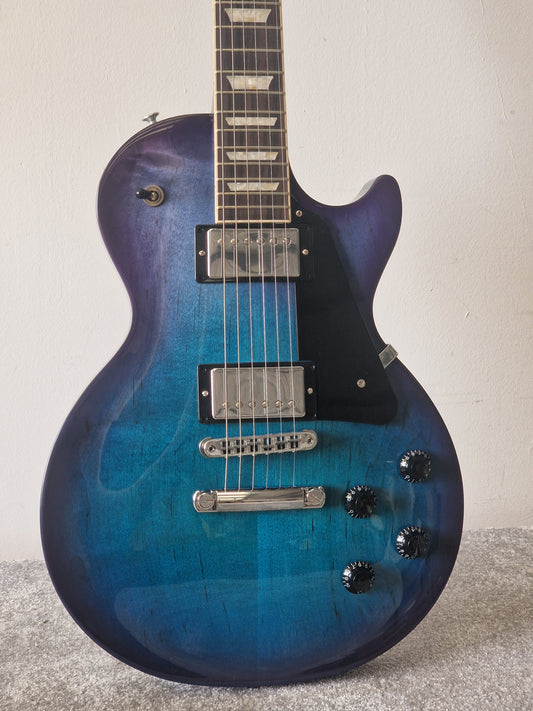 Gibson Les Paul Studio 2025 Blueberry Burst – Burstbucker Pickups – Excellent w/ Case