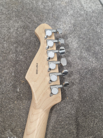 Aria Pro II STG-004 Electric Guitar – SSH Pickup Layout & Maple Neck – Mint