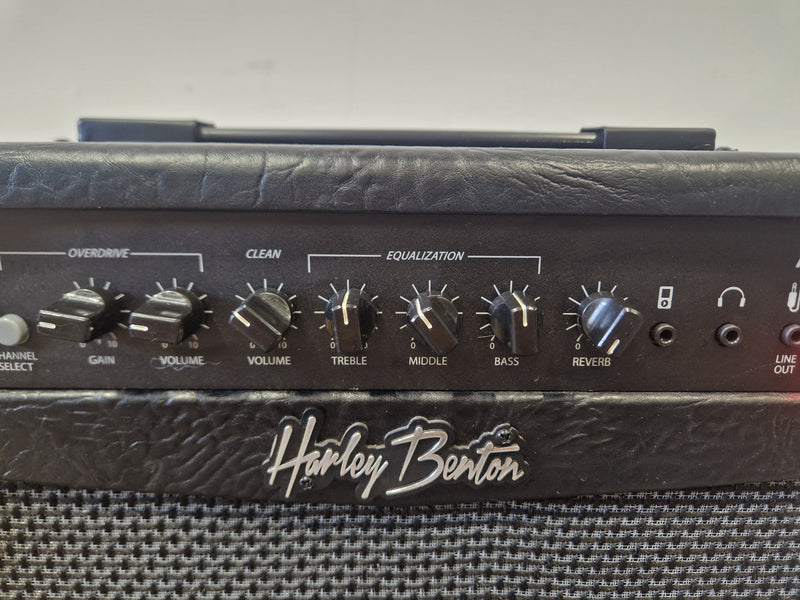 Harley Benton HB-20R Guitar Amp – Clean Tone, Built-in Reverb – Very Good - Image 3