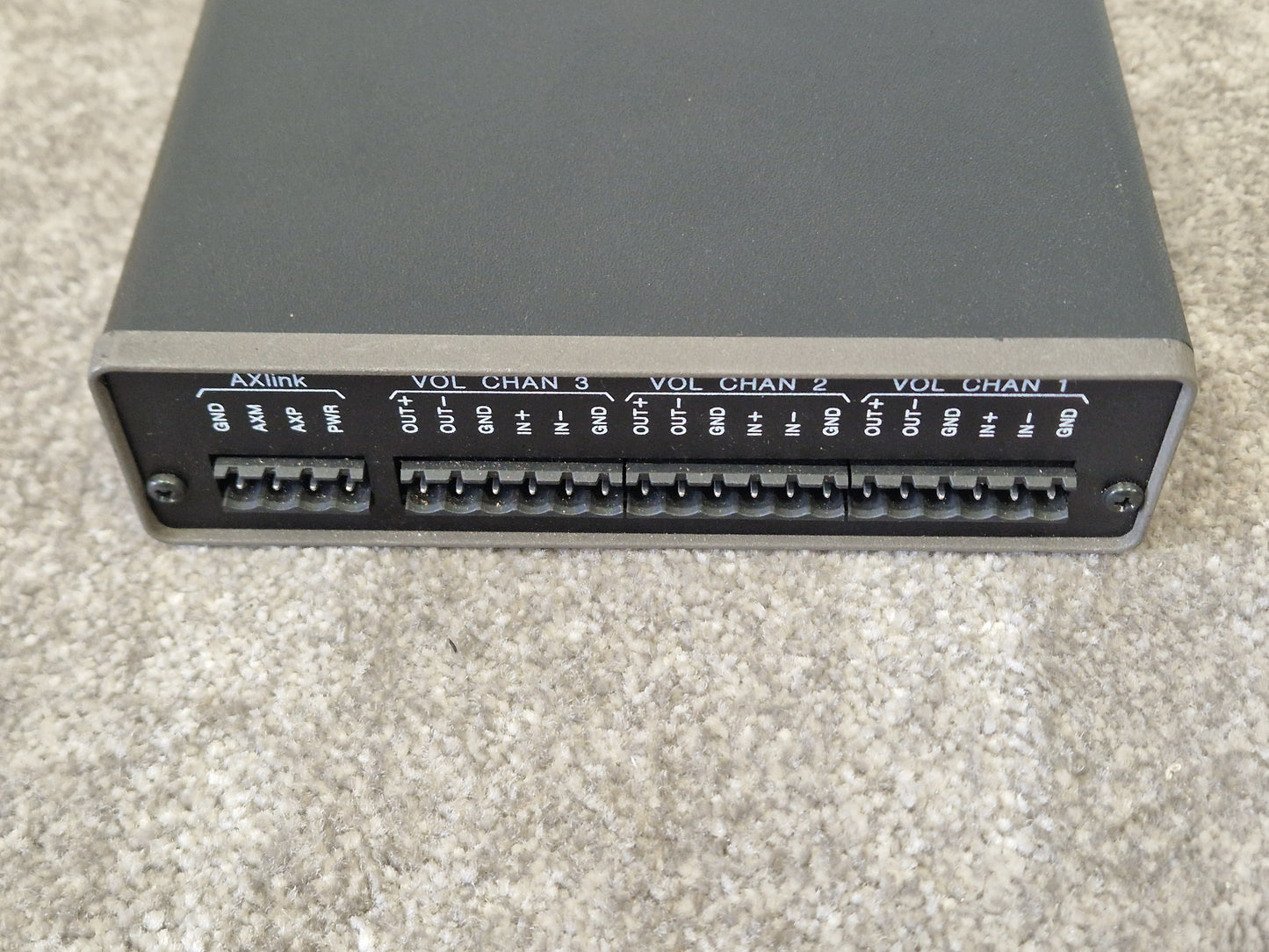 AMX AXB-VOL3 – 3 Channel Volume Control – Good Condition