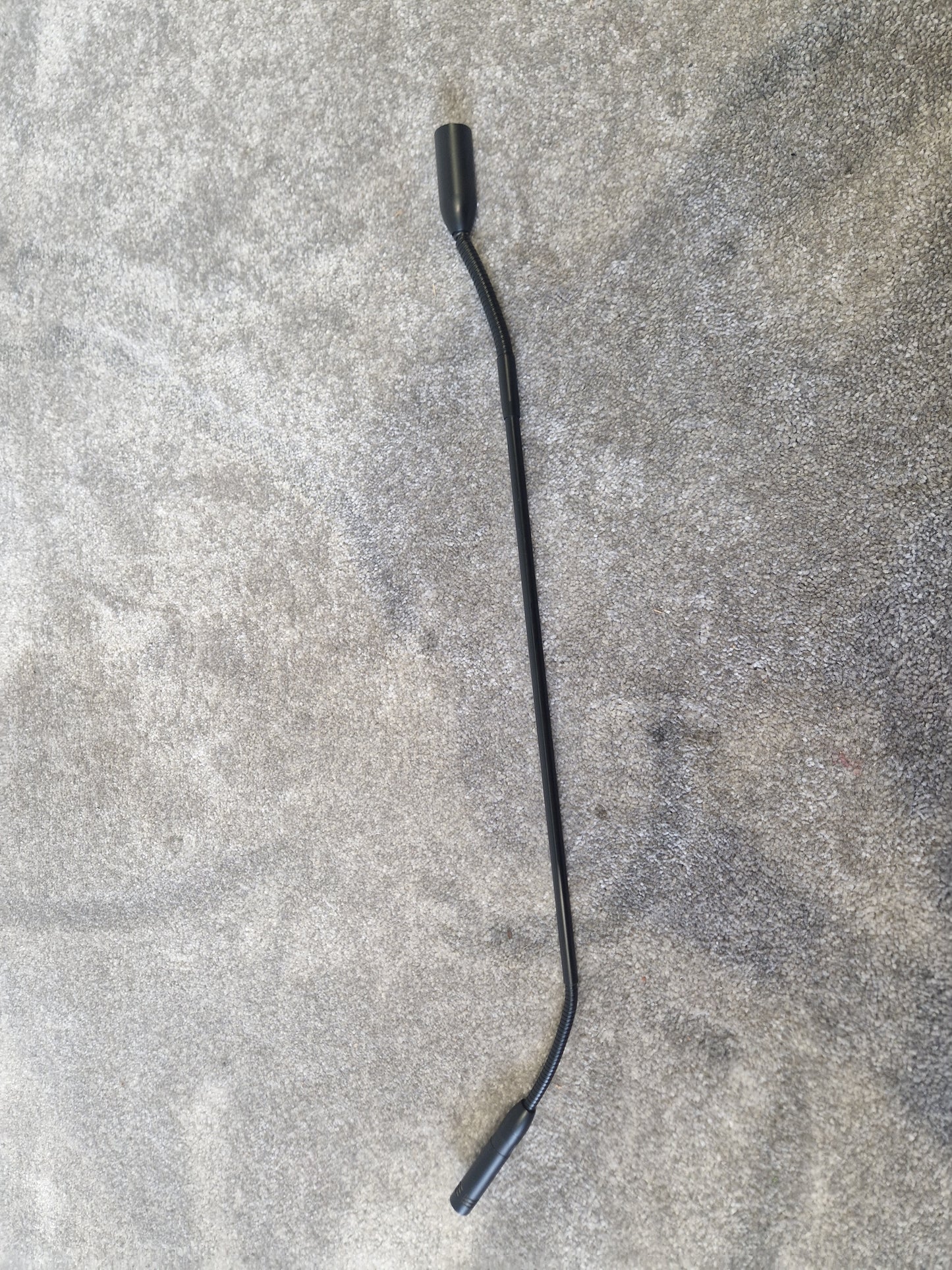 Toa R-EM800L55 Condenser Desktop Microphone – Broadcast Grade – Excellent