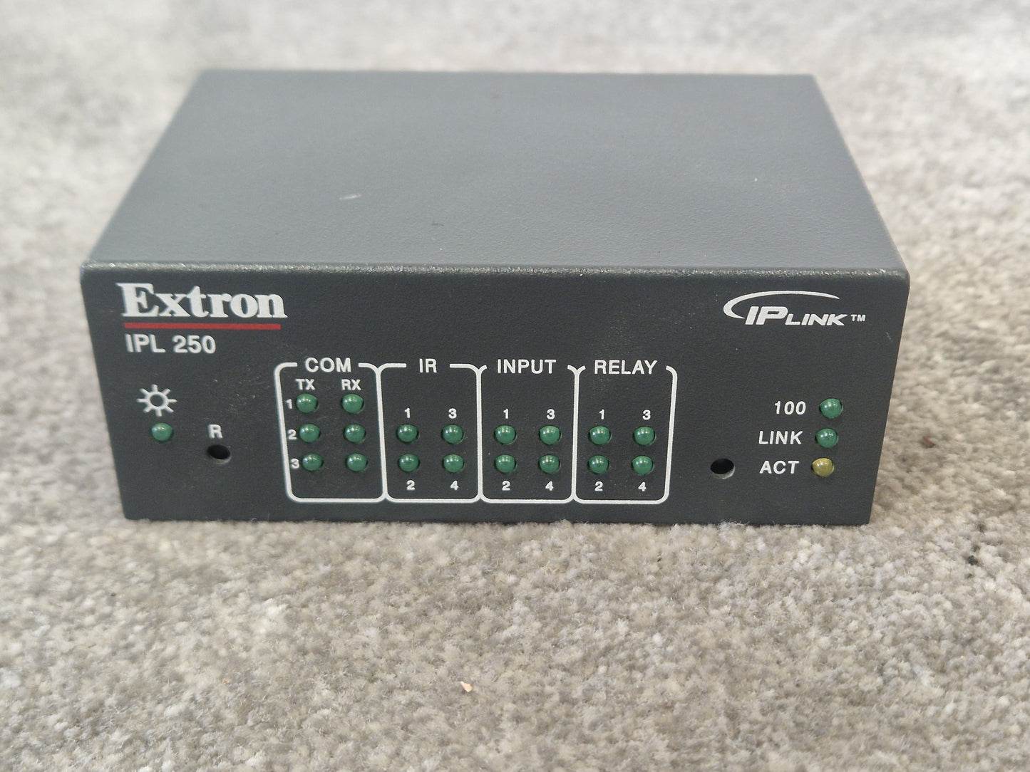 Extron IPL 250 IP Link – Ethernet Control Interface – Excellent