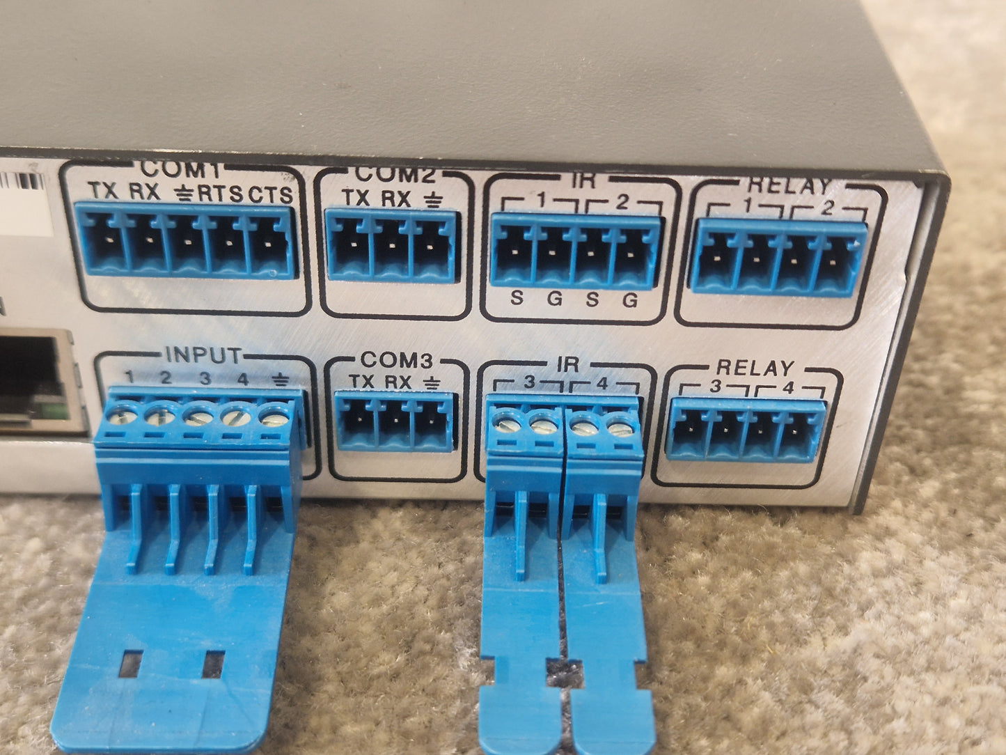 Extron IPL 250 IP Link – Ethernet Control Interface – Excellent