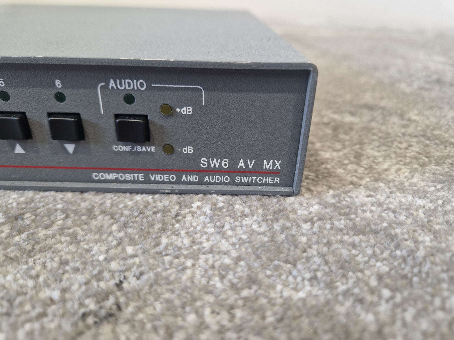 Extron SW6 AV MX Composite Switcher – 6x2 Video/Audio – Good