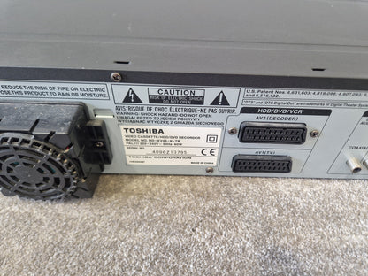 Toshiba RD-XV45 DVD/VHS/HDD Recorder – Remote & Manual – Very Good