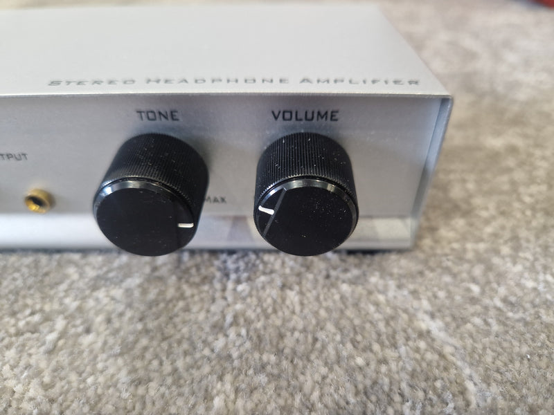 B-Tech Stereo Headphone Amplifier – Excellent w/ Original Boxing - Image 2