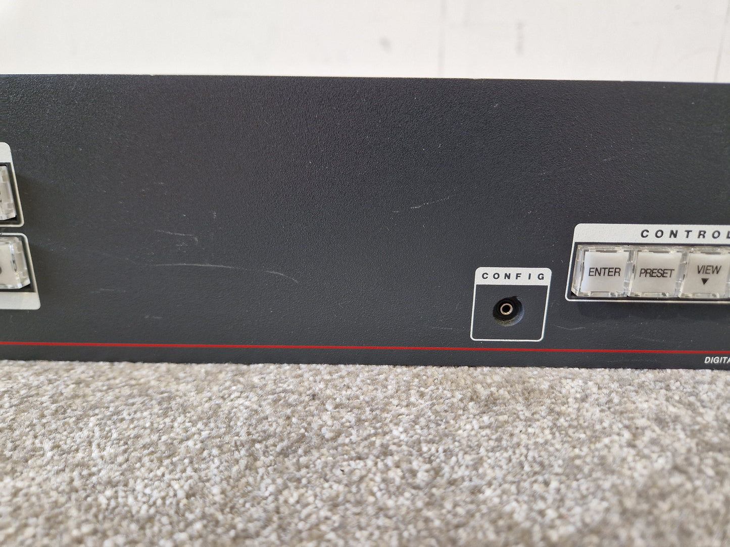 Extron DXP Series 8 In 8 Out Digital Crosspoint Matrix Switcher - Good Condition