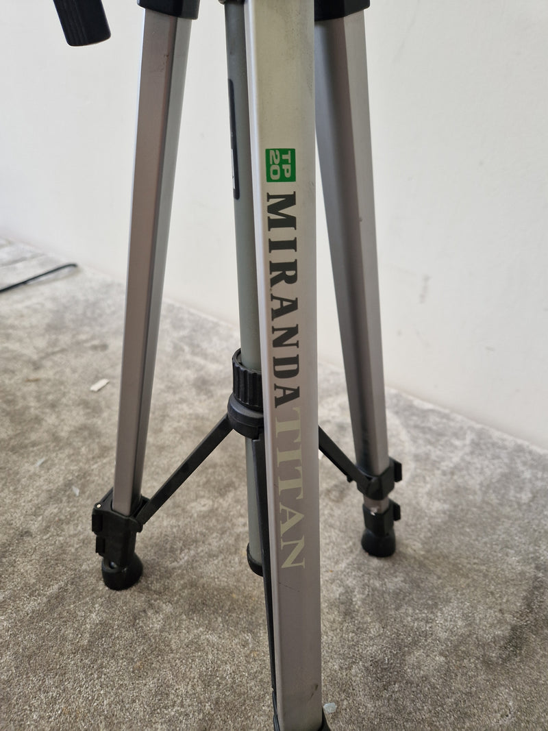 Miranda Titan Camera/Phone Tripod – Adjustable Height – Universal Mount – Excellent - Image 4