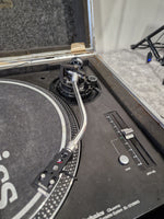 Technics SL-1210MK5 Turntable – Quartz Direct Drive – Road Case Included – Good - Image 2