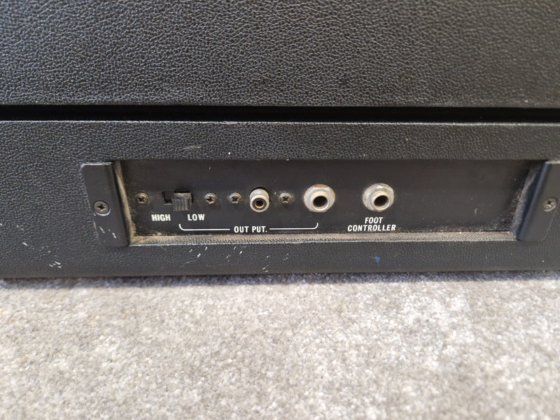 Yamaha SY-2 – Monophonic Analog Synth – Aftertouch Keyboard – Very Good Vintage w/ Case + Legs - Image 4