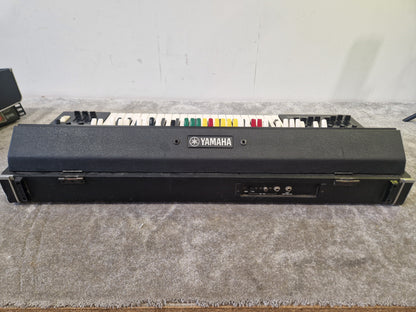 Yamaha SY-2 – Monophonic Analog Synth – Aftertouch Keyboard – Very Good Vintage w/ Case + Legs