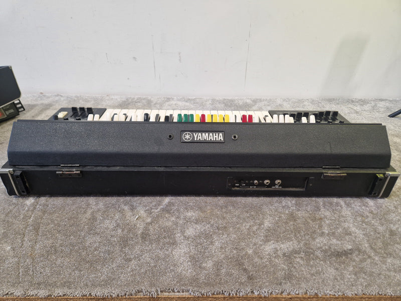 Yamaha SY-2 – Monophonic Analog Synth – Aftertouch Keyboard – Very Good Vintage w/ Case + Legs - Image 5