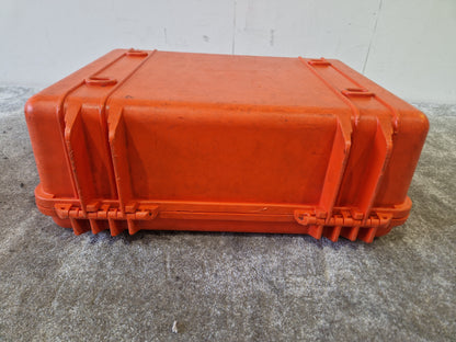 Peli 1520 Protective Waterproof Orange Case – Foam Insert – Good