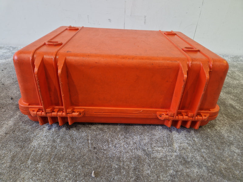 Peli 1520 Protective Waterproof Orange Case – Foam Insert – Good - Image 9