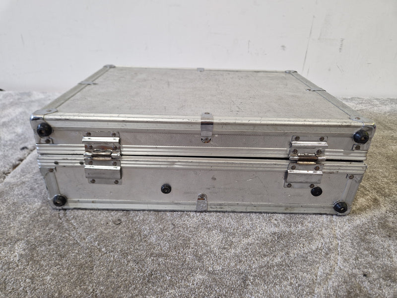 Teac Model 2A – 6-channel Mixer, Vintage Analog - 6 Channels, Analog Design - Good w/ Hard Case - Image 7