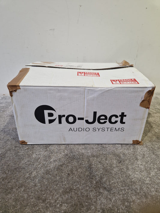 Pro-Ject T1 Phono SB – Built-In Phono Stage, Electronic Speed Control – New in Opened Box