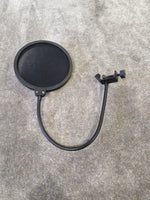 Microphone Pop Filter – Adjustable Reach, Desk Clamp – Very Good - Image 1