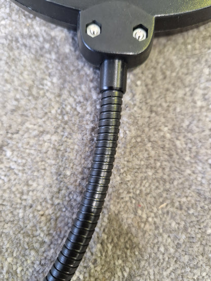 Microphone Pop Filter – Adjustable Reach, Desk Clamp – Very Good