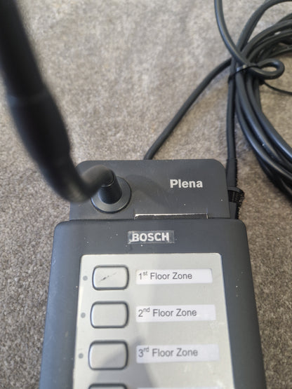 Bosch Plena LBB1946/00 Call Station – 6-Zone Paging Microphone, Metal Base – Very Good