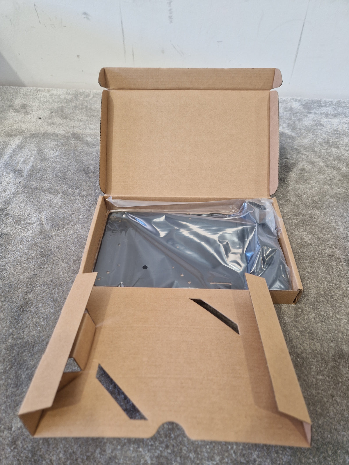 Logitech Tap PC Mount – Mini PC / Chromebox Holder – Sealed In Original Box