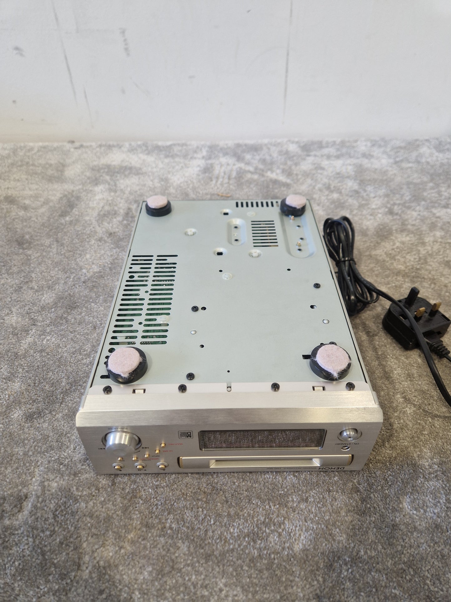 Denon DMD-M30 – MiniDisc Recorder/Player, Fully Tested – Very Good