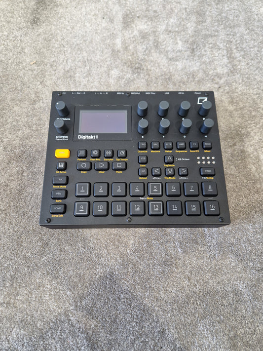Elektron Digitakt II – Digital Drum Computer & Stereo Sampler – Excellent w/ Original Box