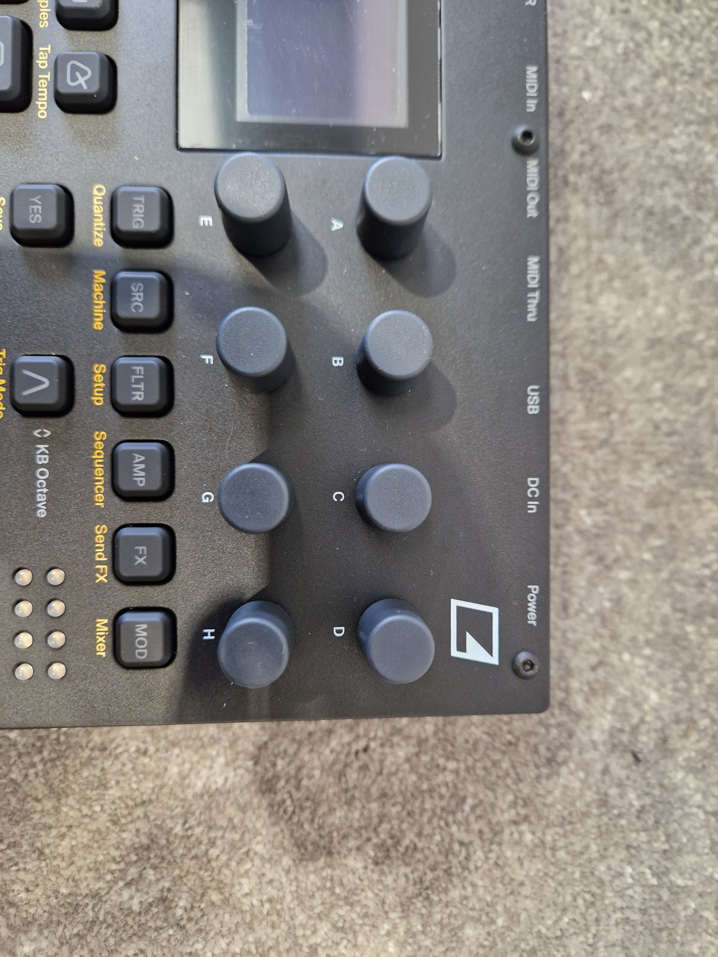 Elektron Digitakt II – Digital Drum Computer & Stereo Sampler – Excellent w/ Original Box