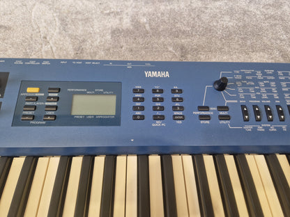 Yamaha CS1X - 61-Key Synthesizer 90s Era w/ Arpeggiator – Very Good