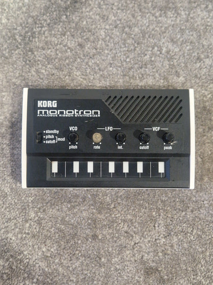 Korg Monotron – Ribbon Keyboard & MS-20 Filter – Very Good