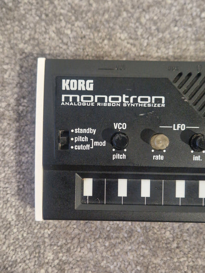 Korg Monotron – Ribbon Keyboard & MS-20 Filter – Very Good