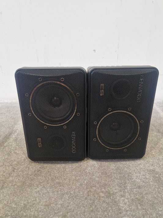 Kenwood CM-5ES – Compact Bookshelf Speakers – Excellent  w/ Original Box